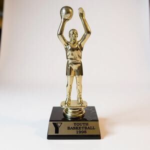 Trophy boys youth basketball